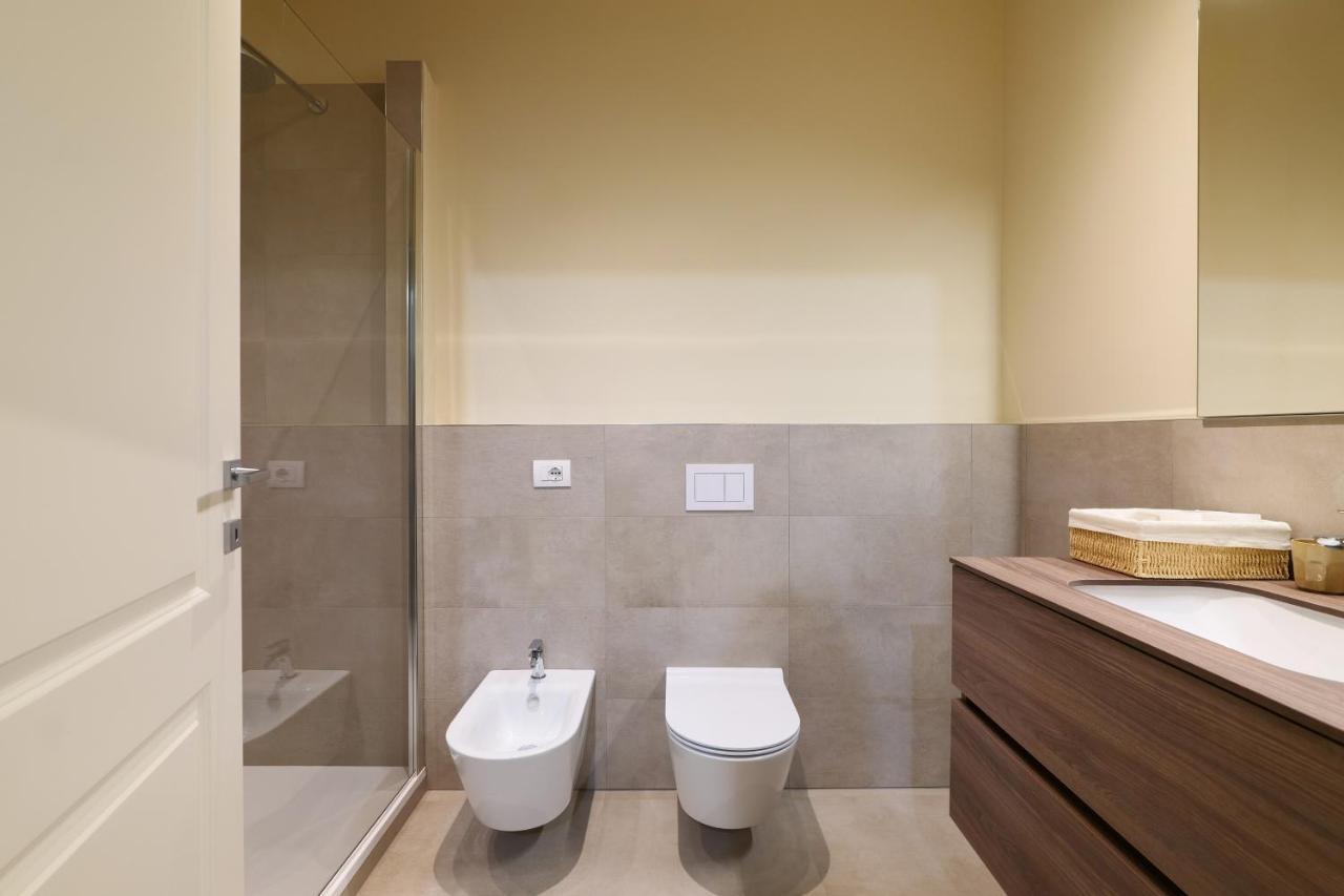 Luxury San Babila Apartment Milão Exterior foto